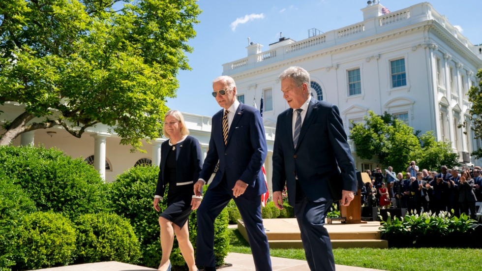 Statsminister Magdalena Andersson med USA:s president Joe Biden och Finlands president Sauli Niinistö.