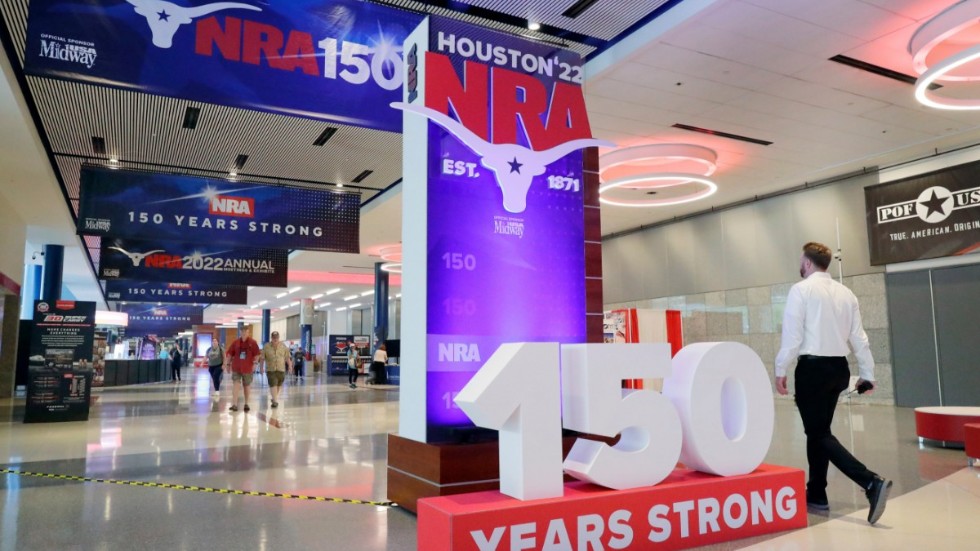 På fredagen inledde lobbyorganisationen NRA sin årliga vapenmässa.
