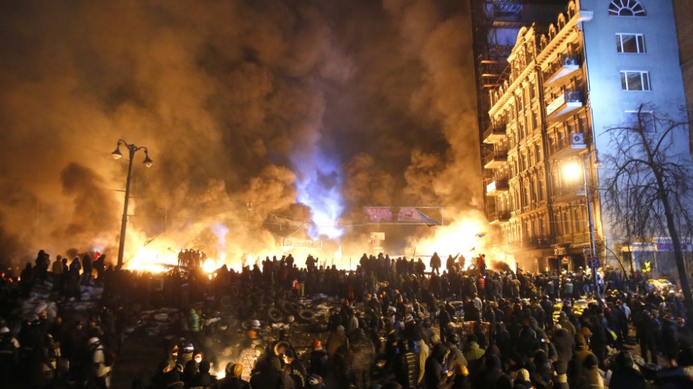 Ibland är våldsamt motstånd nödvändigt (från Euromajdan i Kiev 2014).