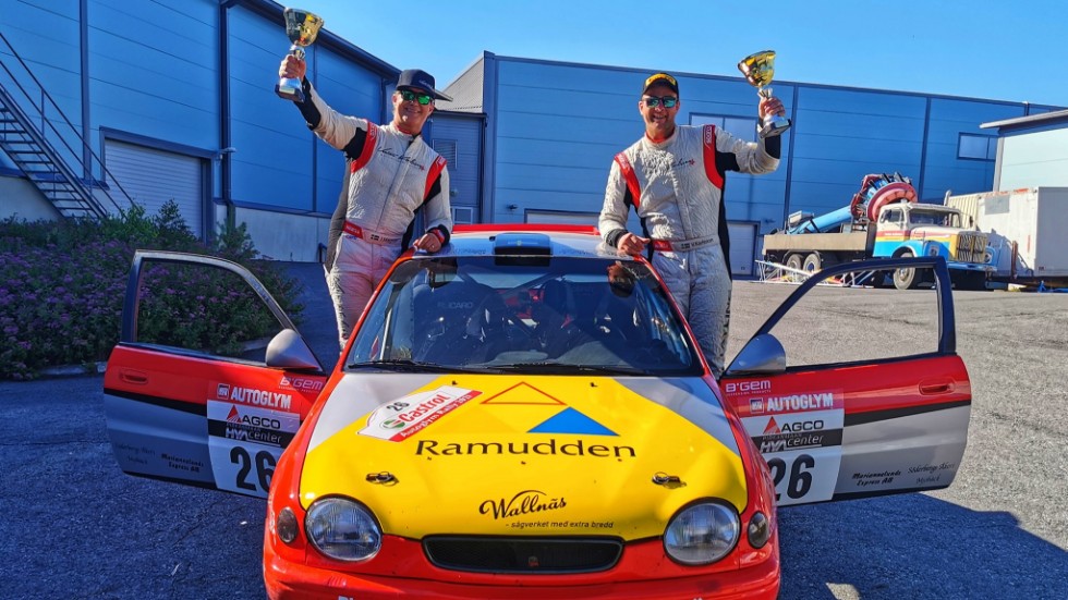 Victor Karlsson och Jonas Magnér tog hem segern i ett rally i Finland i helgen.