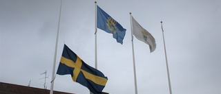 Därför bär poliser i Linköping sorgeband under fredagen