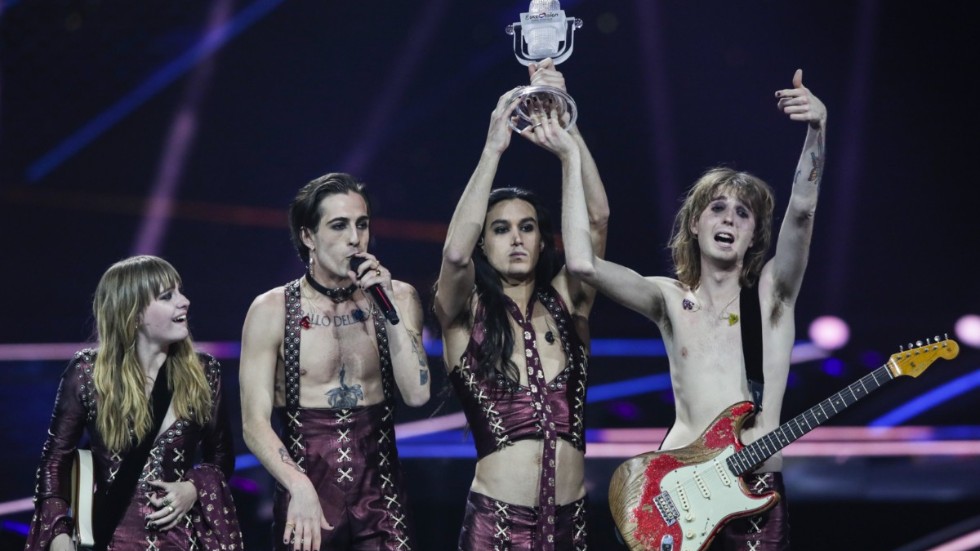 Måneskin från Italien vinner Eurovision Song Contest efter en rafflande omröstning, där gruppen fick mest röster av tittarna.