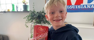 Kalle, 7, fick hjälp av okända – blev klickraket