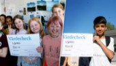Edvardslundsskolan och Årbyskolan vann Minibladet-tävling: "Godis åt alla!"