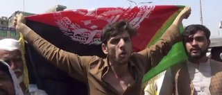 Flera döda efter talibankritiska protester