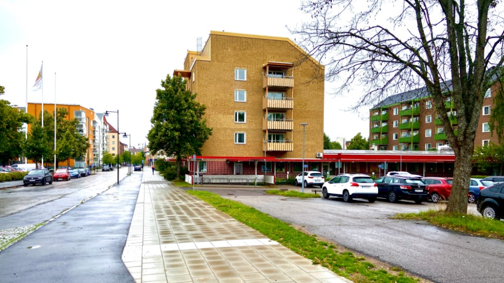 Kvarteret Igelkotten i Katrineholm. Varför inte ett femvåningshus till?
