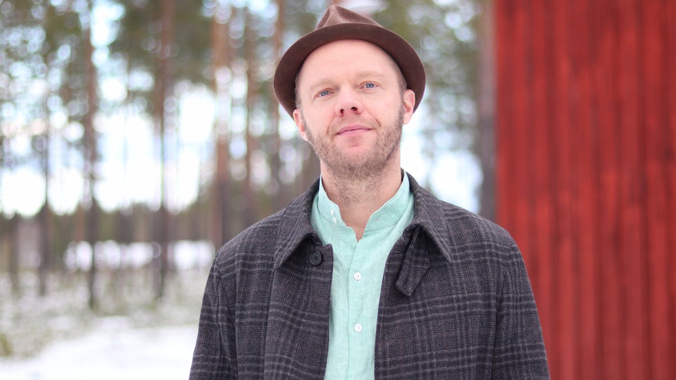 klart-popul-r-komiker-kommer-till-skellefte-i-v-r-k-nd-fr-n-b-st-i