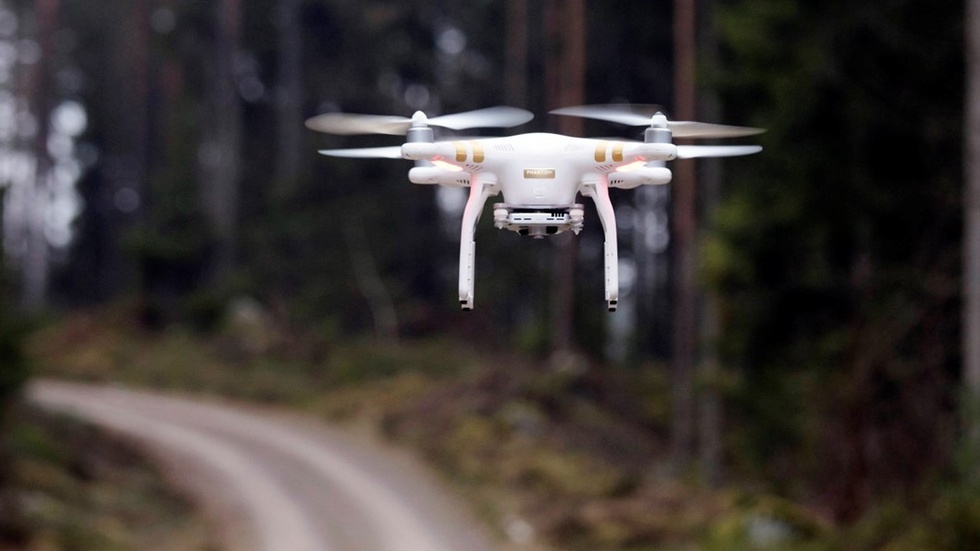 Drönarna får numera användas inom skogsbruket. Däremot krävs en massa tillstånd och det råder hårda krav och restriktioner. Foto: Henrik Björnsson