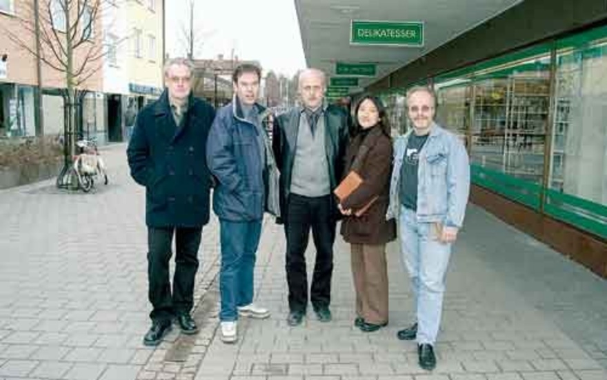 Tommy Nilsson, Peter Hartvig, Peter Adolfsson, Jenni Leppelt och Bert Olausson ingår i interimsstyrelsen frö den nya handelsföreningen i Hultsfred.