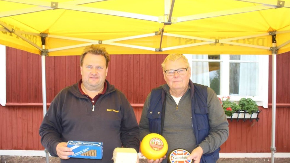 Sven-Åke och Thomas Andersson sålde ost