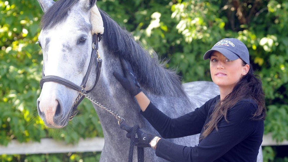 Vimmerbyryttaren Sandra Fransson har gått till final i Elmia Scandinavian Horse Show i Jönköping med Ayela.