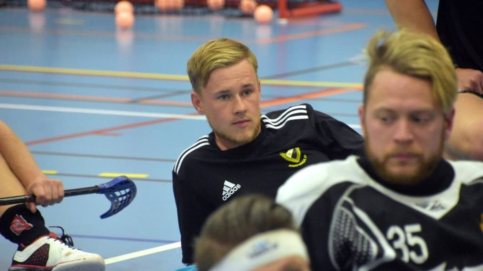 Marcus Karlsson ska spela fotboll i Hägerstad.