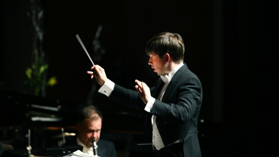 Dirigenten Christoffer Nobin.