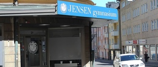 Jensen startar grundskola mitt i stan