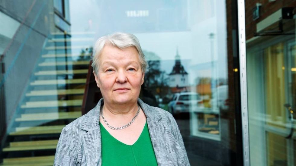 – Nu får vår områdeschef insyn i verksamheten, något hon inte haft mandat till under Poolstjärnan, säger Ingela Svensson, orförande i socialnämnden.