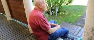 Ronny, 79, utsatt för bedrägeriförsök • "Han kan kasta fakturan i toaletten nästa gång" • Fick samtal om krav på skyhög faktura