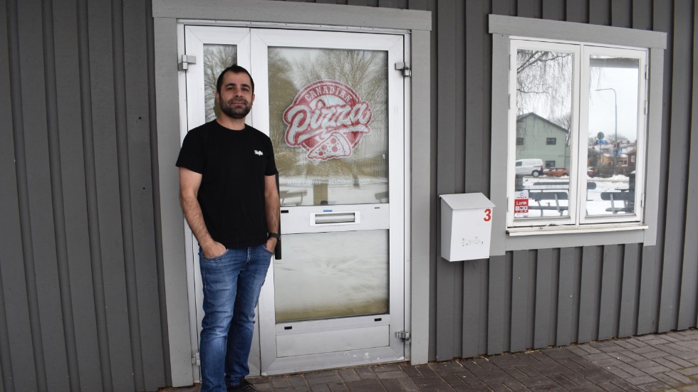 "Bra start, men vi behöver fler kunder", säger Hozan Mallahji, om starten för nya pizzerian Canadian Pizza i Vimmerby.