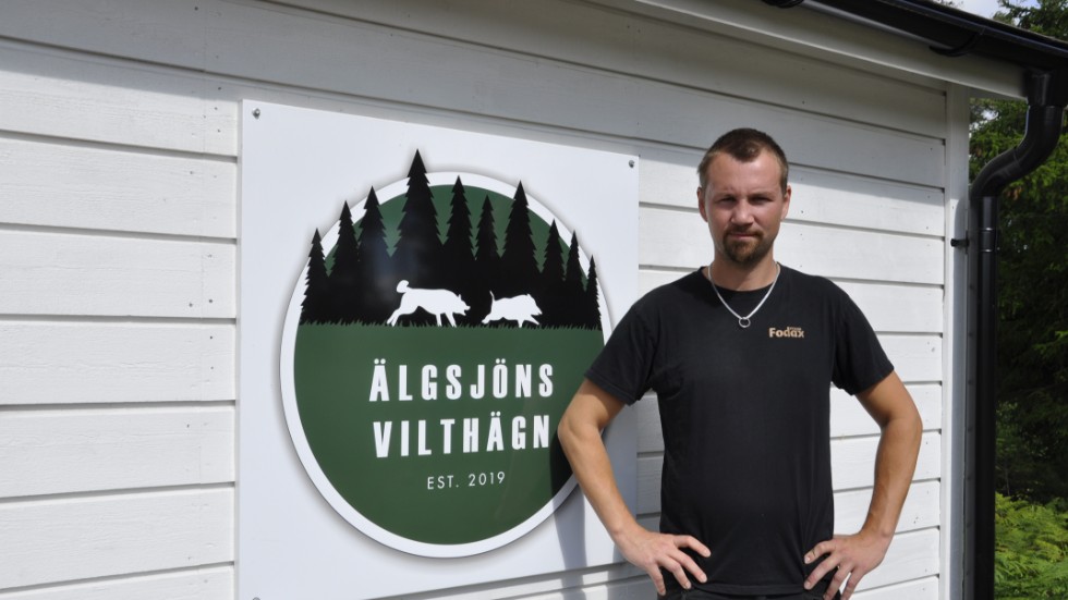 Victor Stenbäck är delägare och driver Älgsjöns Vilthägn