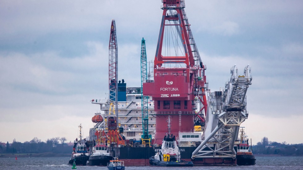 Europa köper en tredjedel av sin gas från Ryssland. På bilden ses ett fartyg som arbetar med bygget av Nord Stream 2, en ny gasledning från Ryssland till Europa. 