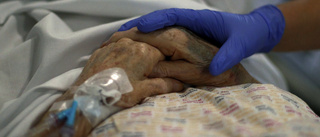 Många äldre avlider i ensamhet: "Säger något om oss"