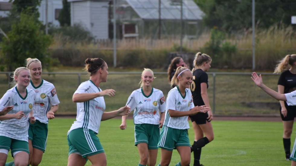 Hultsfreds FK lyckades bärga säsongens första seger. 