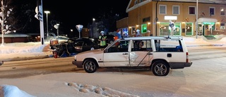 Två bilar kolliderade i centrala Jokkmokk