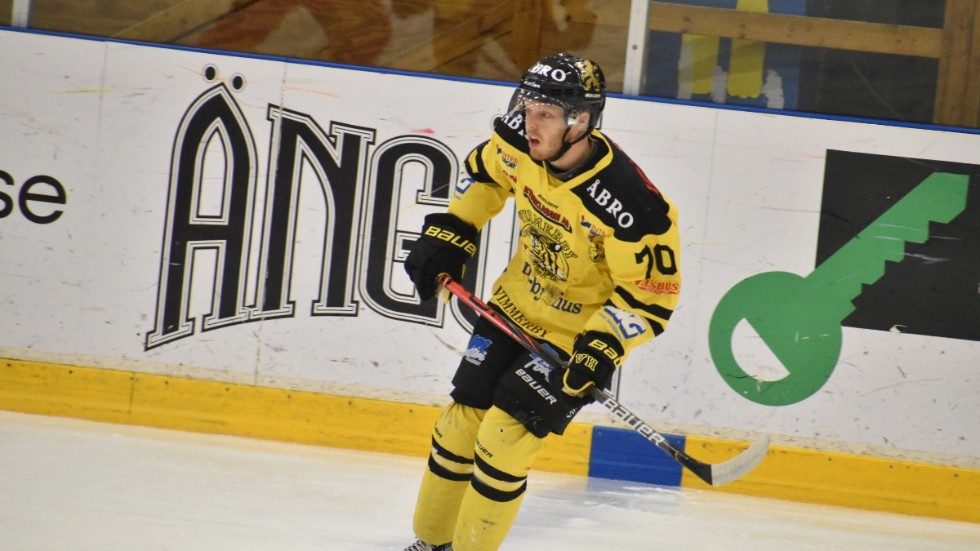 Pierre Gustavsson inledde målskyttet för VH mot Nyköping. 