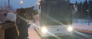 Få väljer att åka med extrabussen