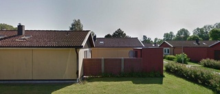 72-åring ny ägare till hus i Öja - prislappen: 1 800 000 kronor