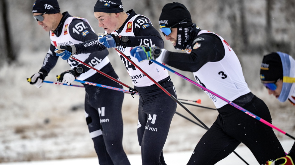 Emil Persson, Alvar Myhlback och Calle Halfvarsson under en tävling 2022. Arkivbild.