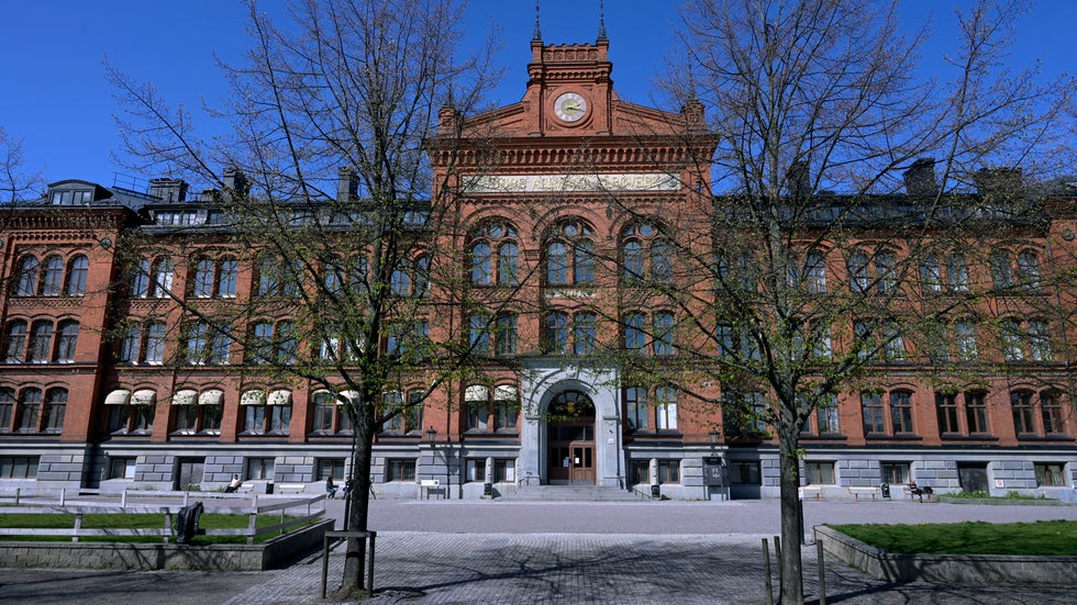LEDARE: Dags att skrota förstelärarreformen