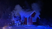 En avliden efter nattens villabrand i Boxholm