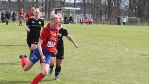 Höjdpunkter: Smedby körde över Boren - se det bästa från division 1-derbyt 