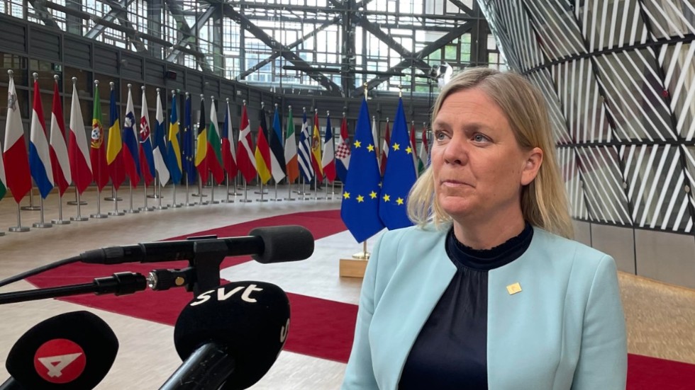 Statsminister Magdalena Andersson (S) anländer till EU-toppmötet i Bryssel.