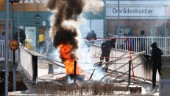 Fler utpekade upploppsledare i Norrköping inför rätta – ska ha angripit brandmän • Följ rättegången