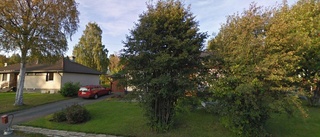 70-talshus på 90 kvadratmeter sålt i Ursviken - priset: 2 400 000 kronor