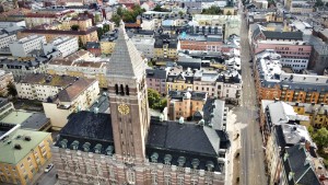 Toppnamn vid Norrköpings kommun lämnar sitt uppdrag efter tio år: "Har tvingats hantera en del svåra beslut"