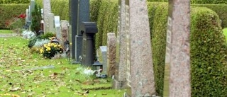 Efter dödsolyckan: 30 000 gravstenar i Norrköping ska kollas