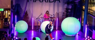 Maxida Märak på scen: Hiphop, jojk, pop och brandtal 
