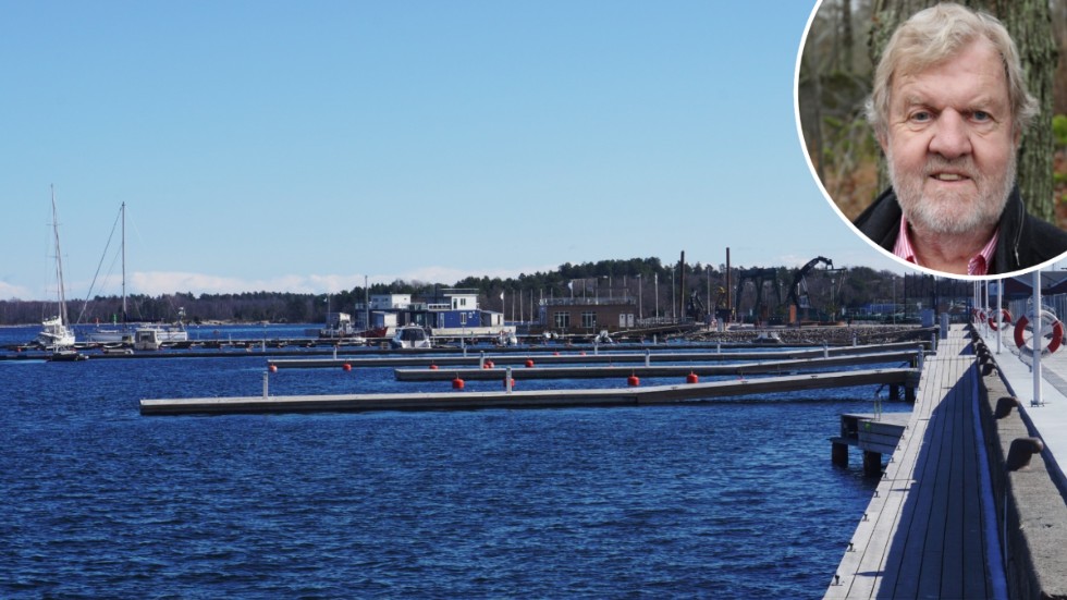 Richard Bergström på Pampas Marina berättar att hamnen ska byggas ut med 200 meter bryggor för att kunna ta emot besökarna i sommar.