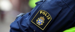 Åtal för att ha sexofredat polis