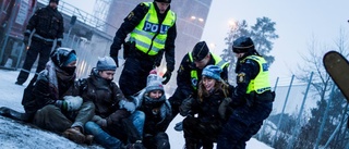 Polis ingrep vid demonstration mot Vattenfalls eldning