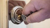 Vaknade av okänd man – gick in med tappad nyckel