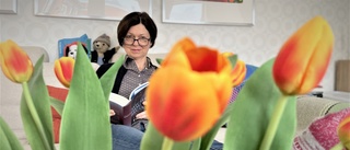 Hon ger ut bok om ukrainska flyktingar i Uppsala