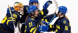 LHC-tjejerna är med och skriver hockeyhistoria