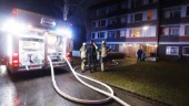 Pådrag i Skogsängen vid lägenhetsbrand: "Fick evakuera"