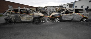 Tiotal fordon i brand i Trelleborg