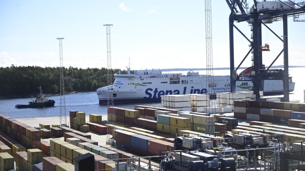 Cargo loading at the port of Nynäshamn