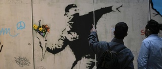 Banksy uppmanar till snatteri som hämnd