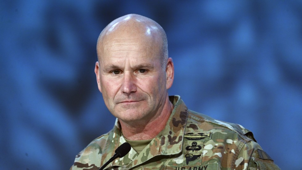 General Christopher G. Cavoli, Natos överbefälhavare i Europa, i Sälen.